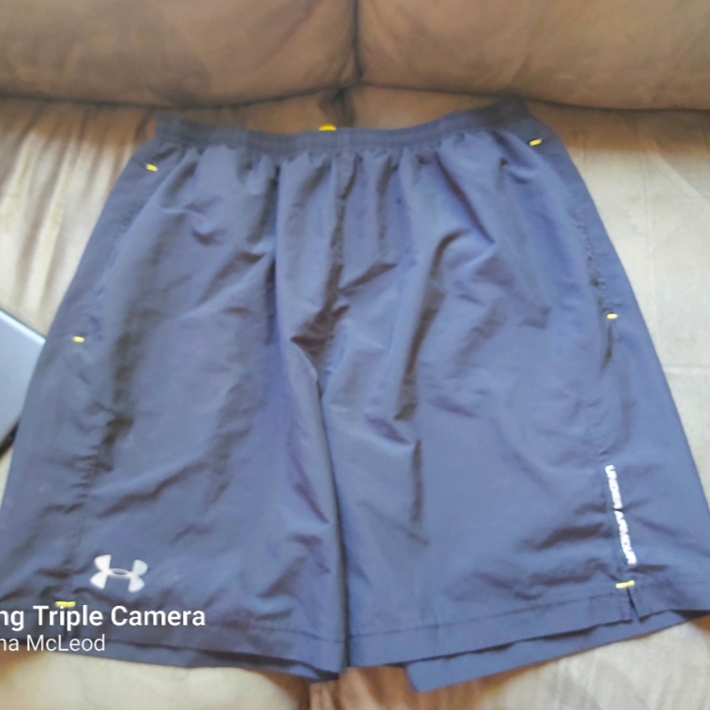 Men's swim trunks